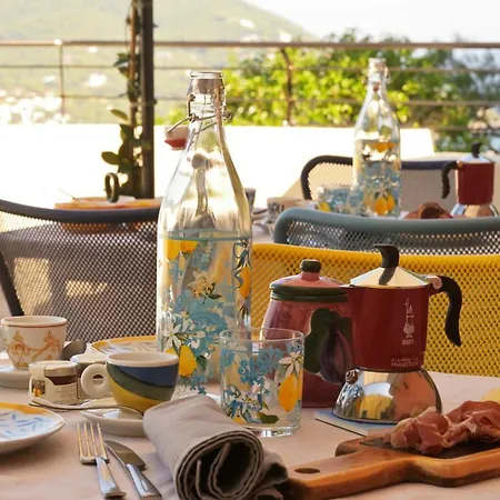 Muri Vecchi Marina dʼAndora