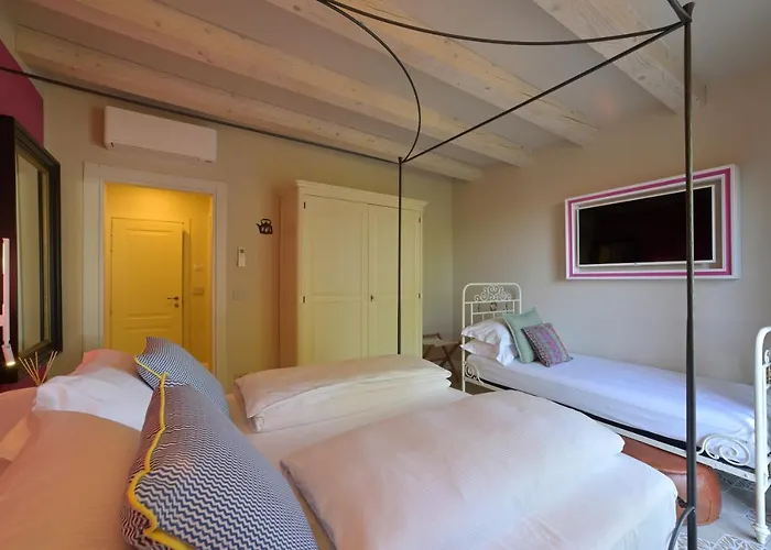 Muri Vecchi B&B Marina dʼAndora